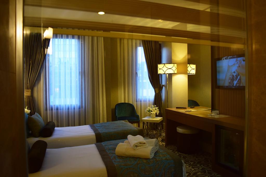 Taksim Line Hotel Provincia di Provincia di Istanbul Esterno foto